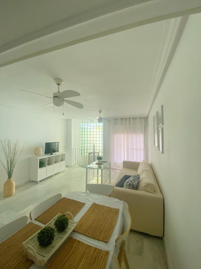 Duplex Torremolinos Suite Εξωτερικό φωτογραφία